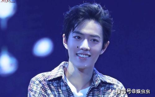 肖战娱乐吃瓜君是谁,揭秘娱乐圈背后的神秘人物